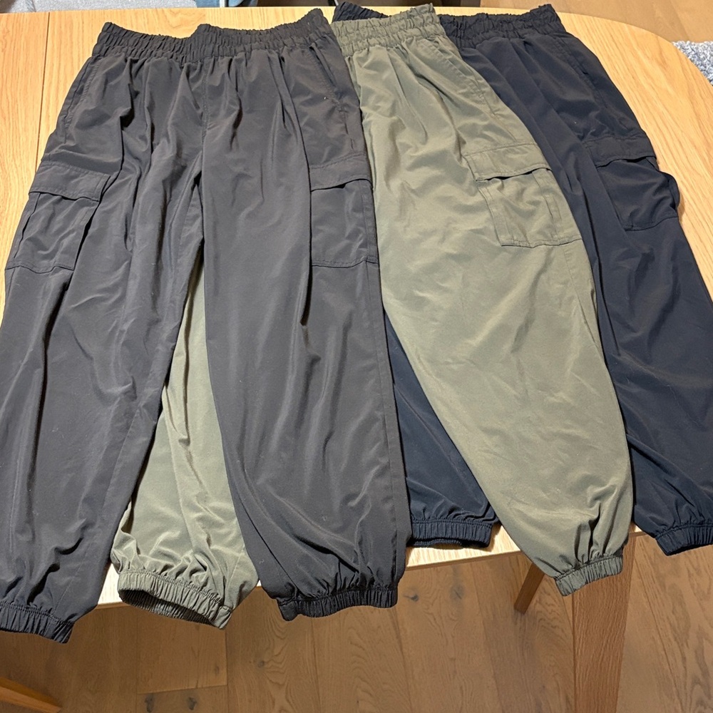 Vuori Women's Cargo Jogger Pants - Black, Olive, Dark Grey